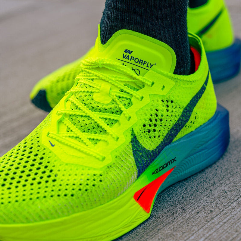 70% DE DESCUENTO | NlKE Zoom VaporFly 3 + CAJA - El Zapatilla Que Transforma Tu Desempeño